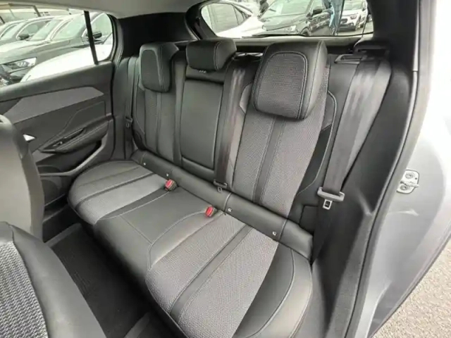 Peugeot 308 1.2 puretech 130ch s&amp;s allure pack eat8 — photo 8