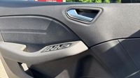 Renault Clio 1.0 TCe 90ch esprit Alpine - 24 — photo 15