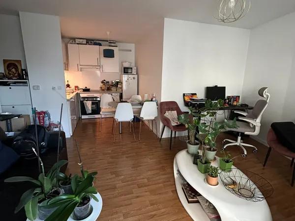 2 pièces meublé - Nanterre - Place de la Boule