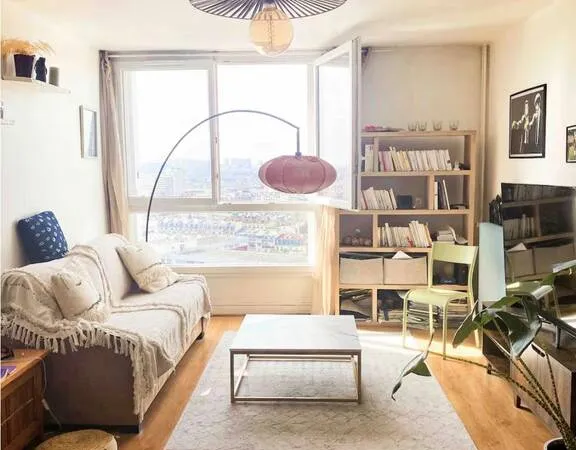Studio 1 pièce 32 m²