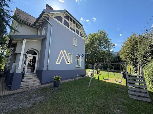 Maison 6 pièces 141 m²