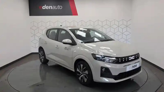 Dacia Sandero sce 65