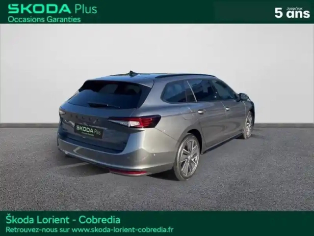 Skoda Superb combi 1.5 tsi 204ch phev sportline dsg6 — photo 5