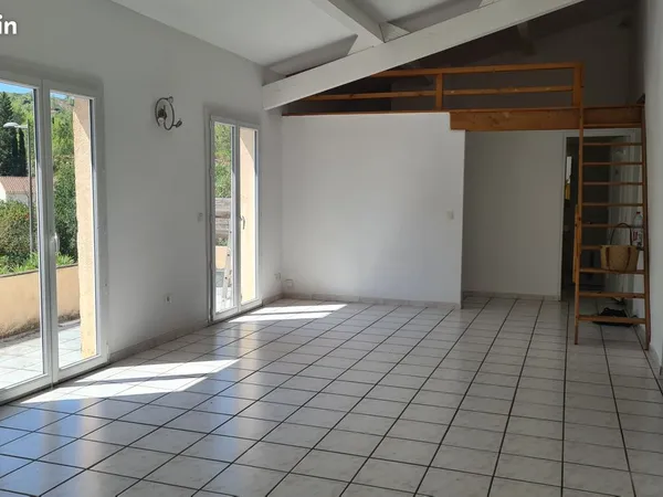 Maison 3 chambres, vue dégagée
