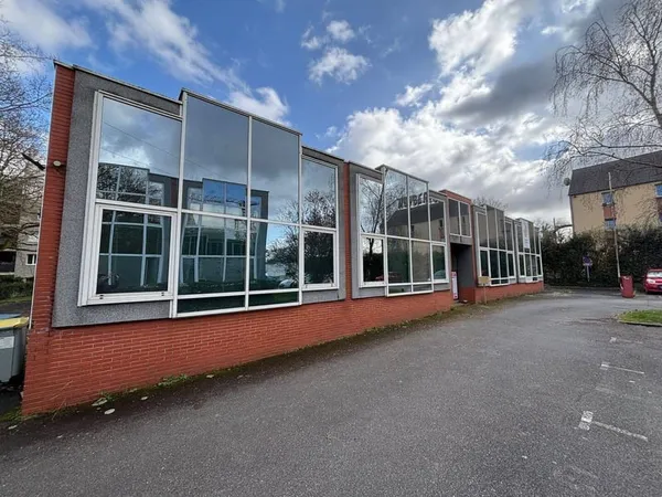 Bureaux 690 m²