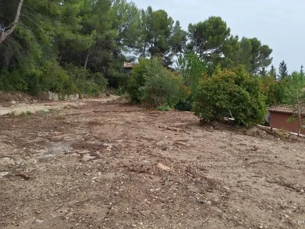 Terrain 560 m² Cheval Blanc