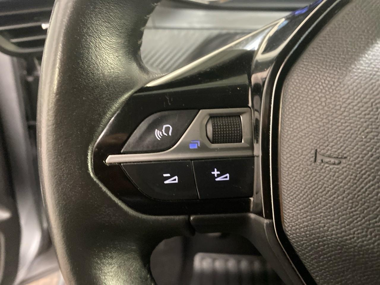 Peugeot 208 puretech 75 s&s bvm5 active — photo 19