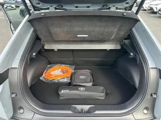 Toyota C-Hr design grande autonomie 77 kwh 224ch — photo 10