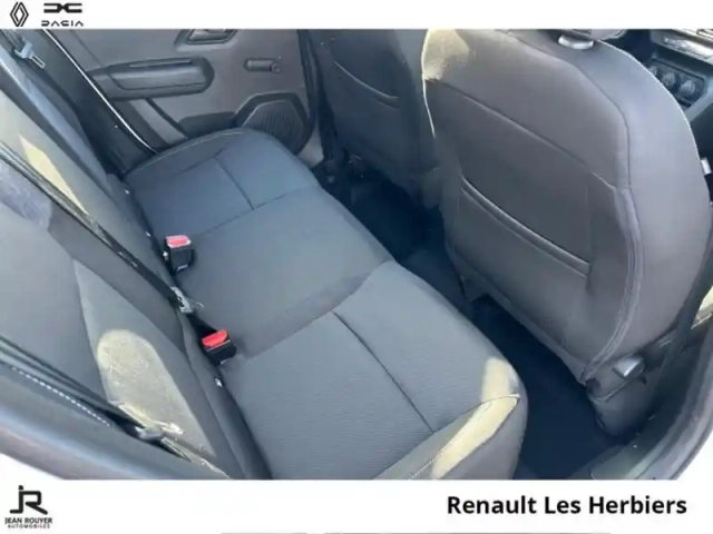 Dacia Sandero 1.0 sce 65ch essential — photo 9