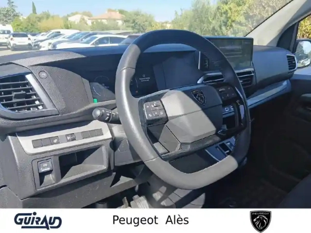 Peugeot Expert e- fgn m electrique 100kwh (136ch) batterie 75 kwh — photo 9