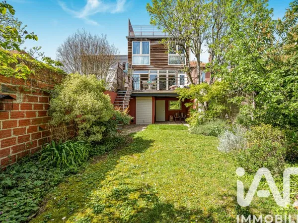 Maison 6 pièces 185 m²