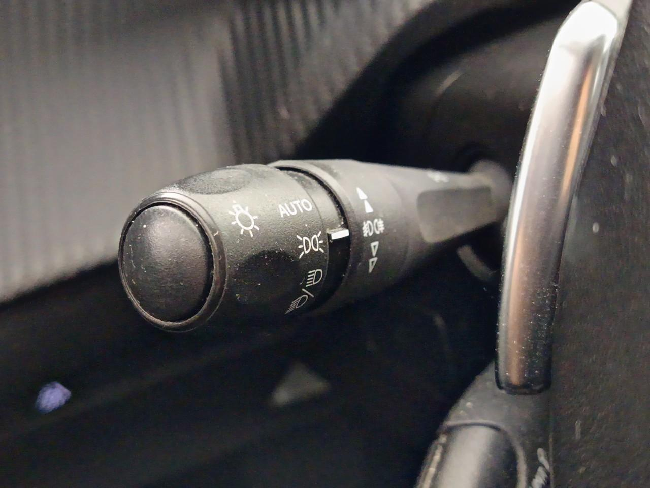 Peugeot 2008 puretech 130 s&s eat8 allure business — photo 24