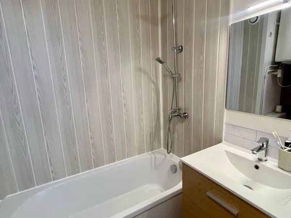 Location T2 meublé Moufia (duplex+parking)