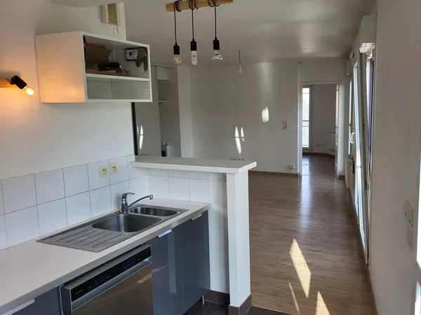 Location Appartement grand 2 pièces 59m2 secteur Moissons/Ruinart de Brimont