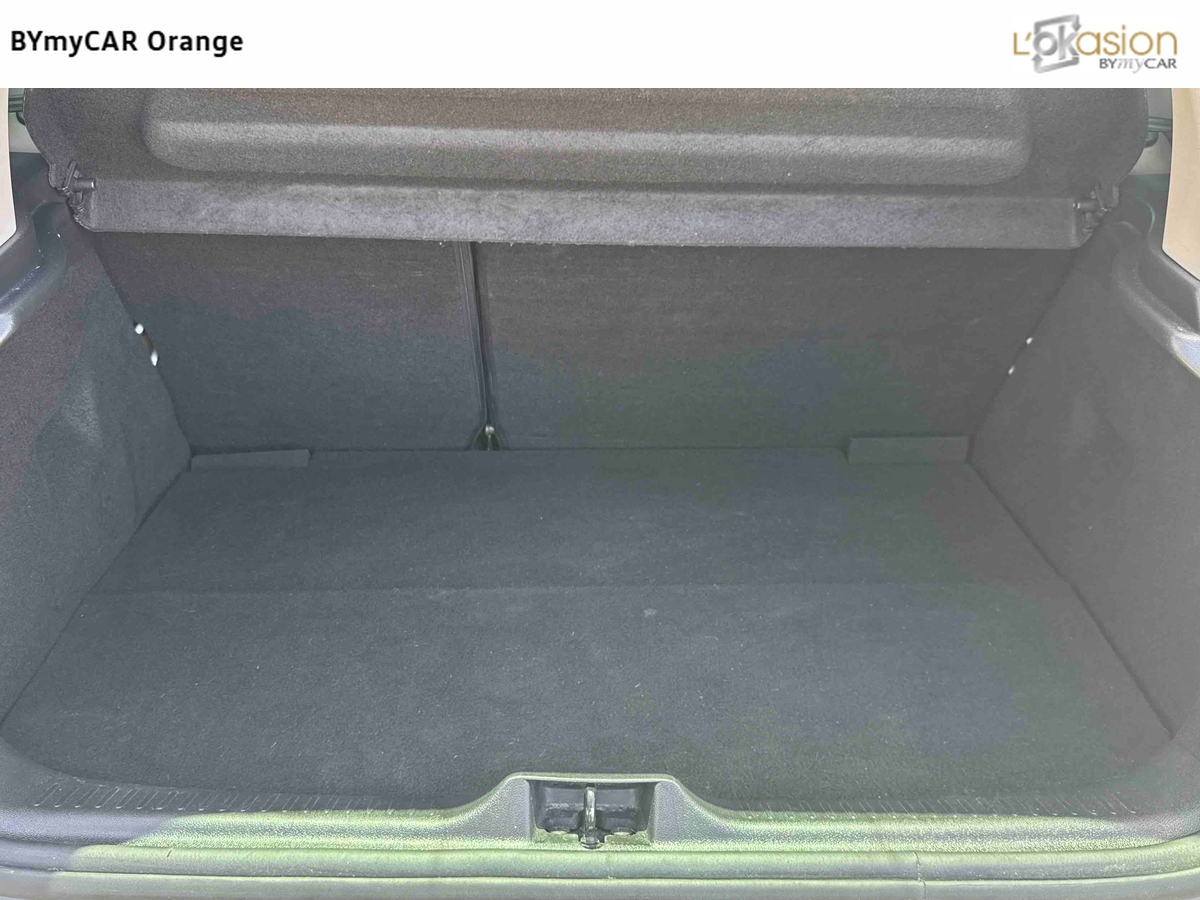 Renault Clio TCe 120 Energy EDC — photo 29