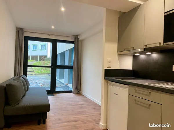Studio 1 pièce 19 m²