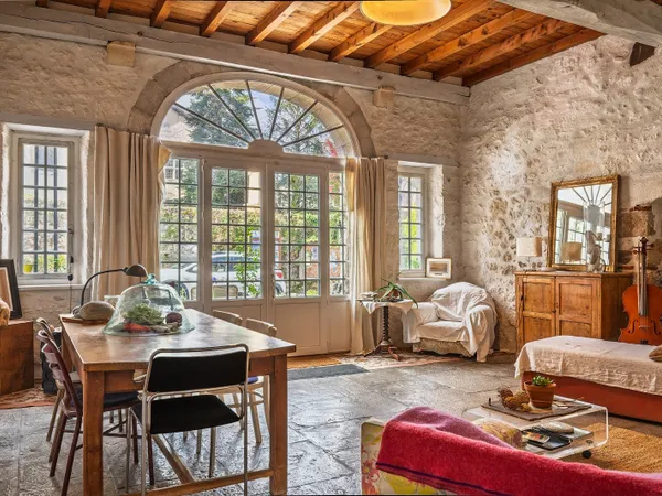 Hastingues - Maison de charme avec beaux volumes