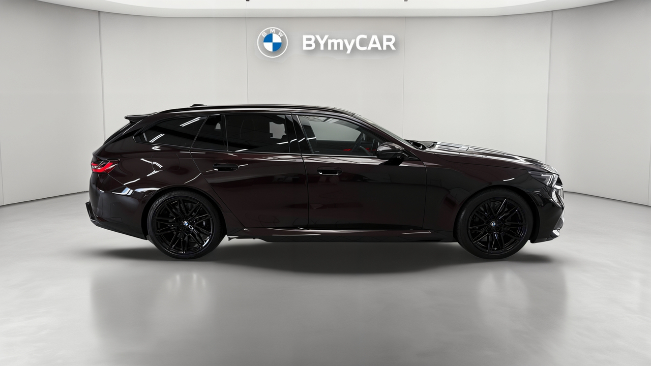 BMW M5 Touring PHEV 727 ch BVA8 — photo 6