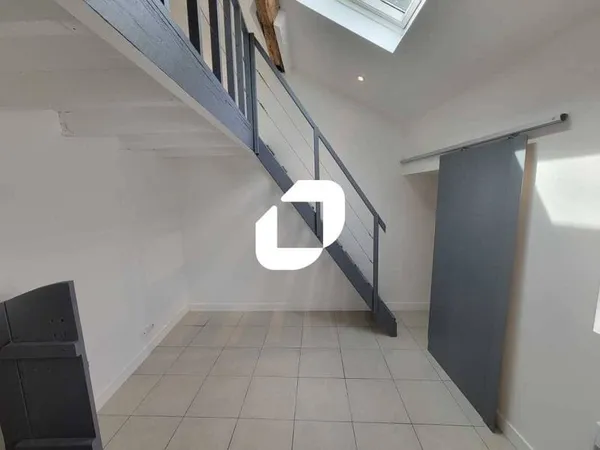 Bureaux 84 m²
