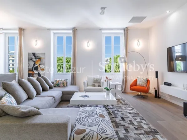 Nice Coulée Verte appartement de prestige avec volumes exception