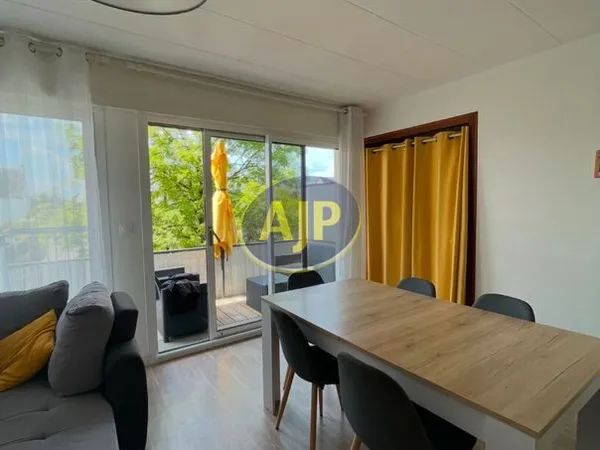 Appartement 4 pièces 77 m²