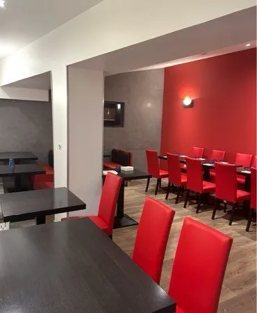 Vends mur commerciaux