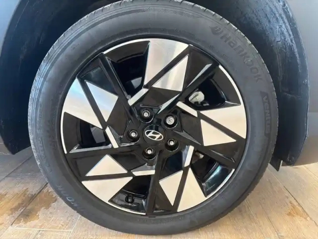 Hyundai Kona hybrid 141 — photo 16