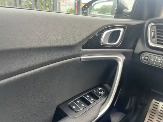 Kia Xceed 1.5 t-gdi 140 ch bvm6 — photo 22