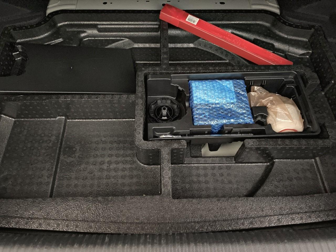 Peugeot 308 hybrid 145 e-dcs6 style — photo 16