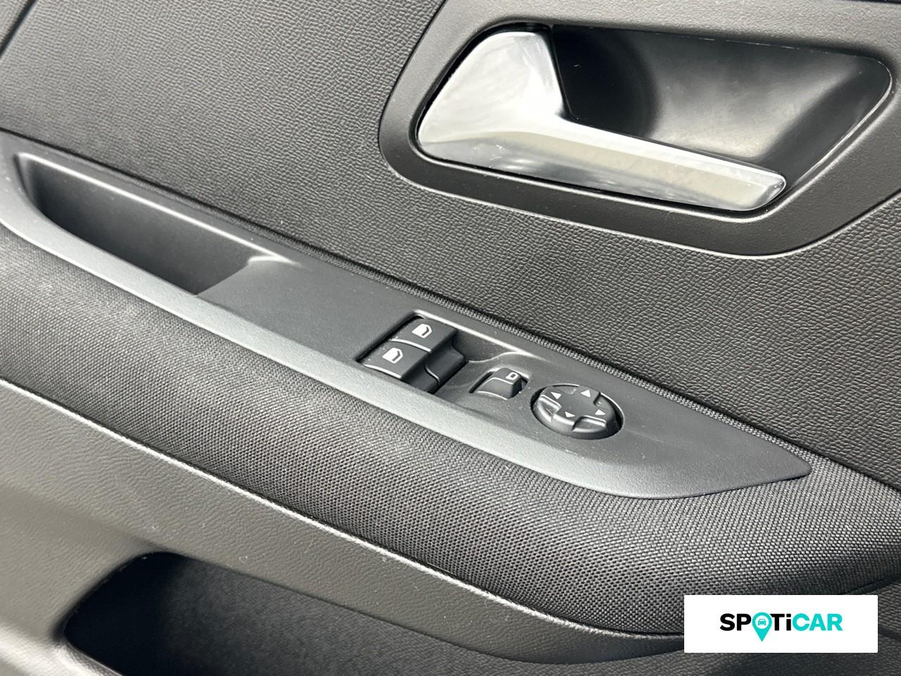 Peugeot 208 1.2 puretech 75ch s&s active — photo 16