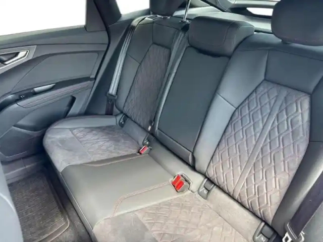 Audi Q4 E-Tron q4 sportback e-tron 55 e-tron 340ch quattro s line — photo 8