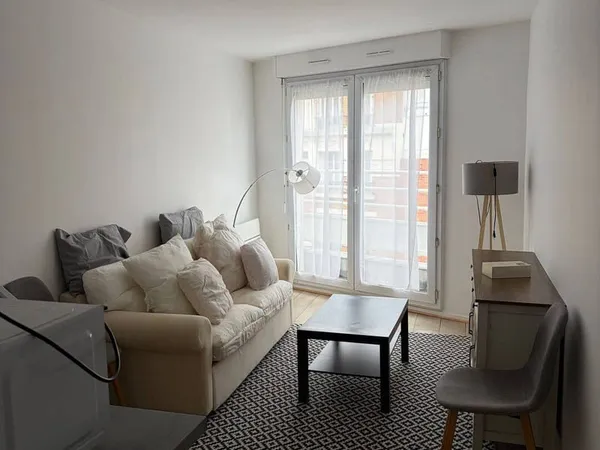 Studio 1 pièce 27 m²