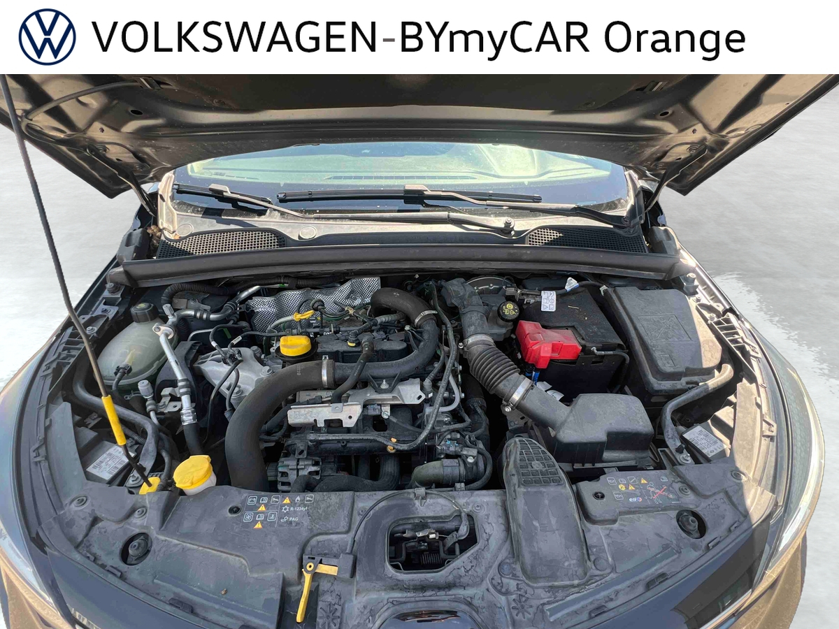 Renault Clio TCe 100 — photo 15