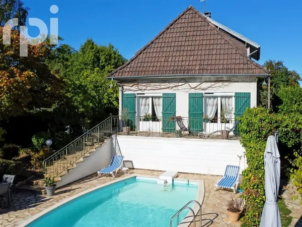 Maison 5 pièces 150 m²
