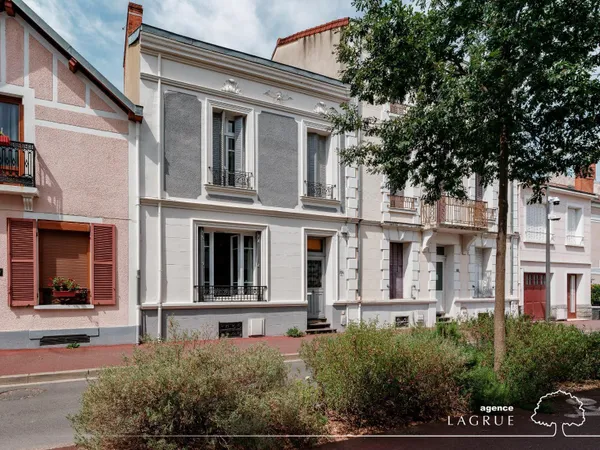 Maison 5 pièces 161 m²