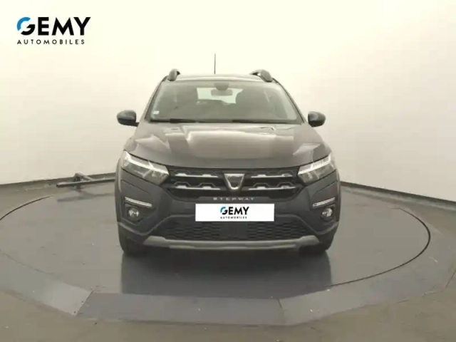 Dacia Sandero tce 90 - 22 — photo 17
