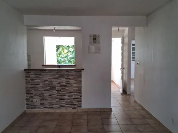 Loue F3 Lamentin 62m2