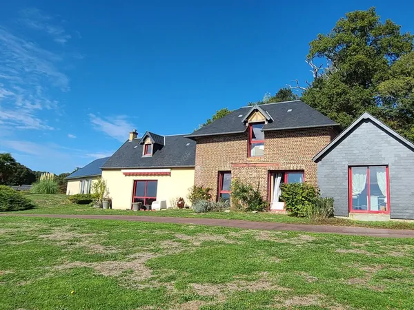 Vie de plain-pied, piscine et vue exceptionnelle