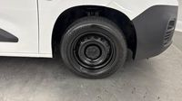 Peugeot Partner Standard 650kg BlueHDi 100ch S&S Asphalt — photo 15
