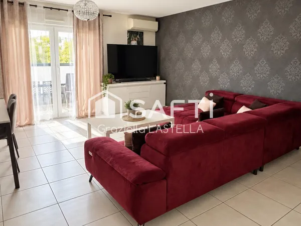 Appartement T4 récent avec terrasse et climatisation