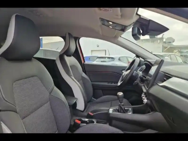Renault Captur 1.0 tce 90ch techno — photo 10