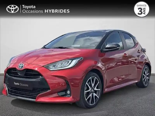 Toyota Yaris 116h collection 5p pack techno