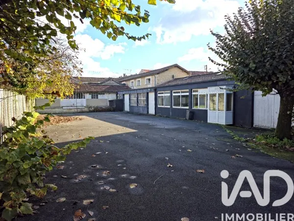 Immeuble 560 m²