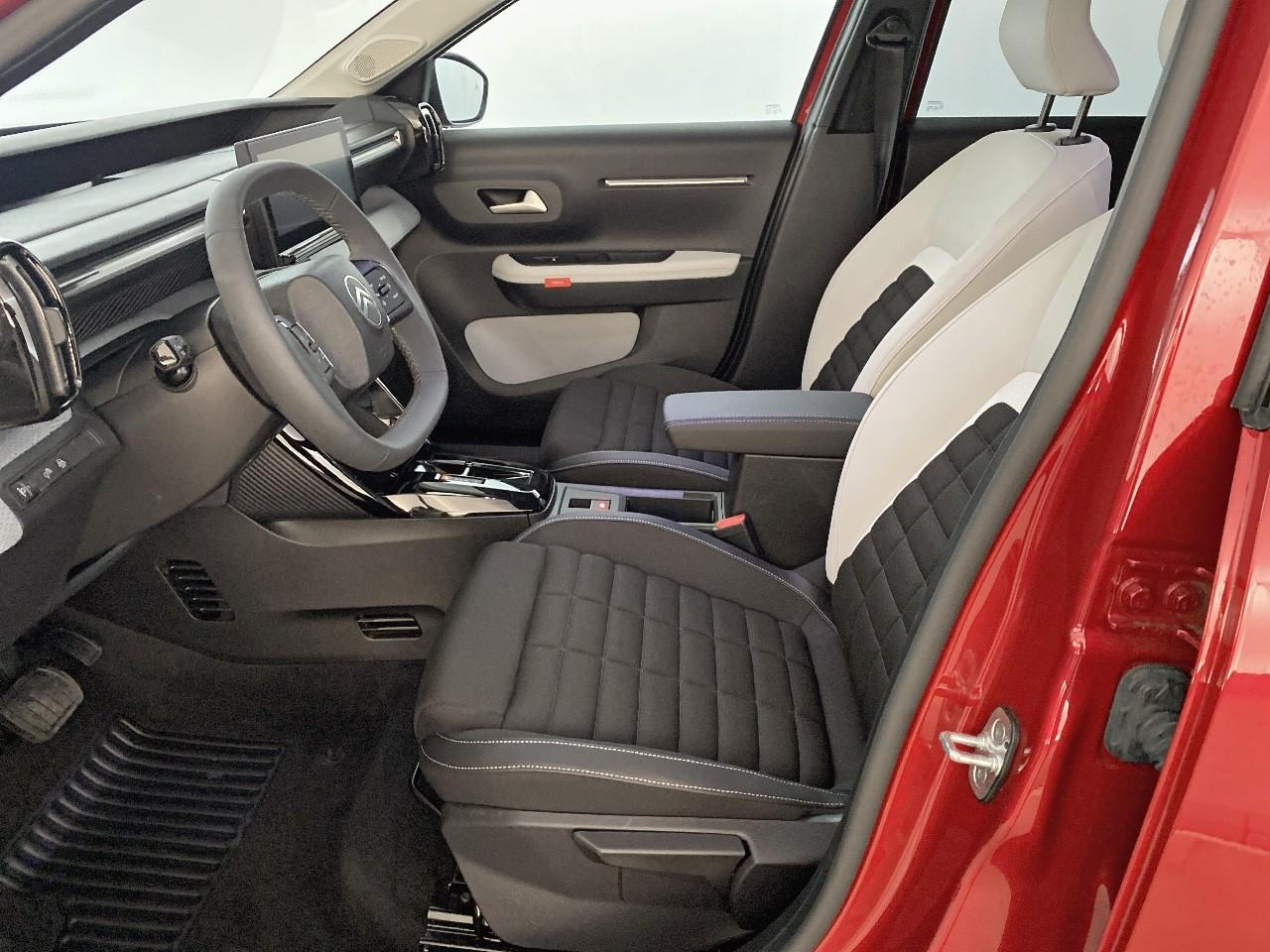 Citroën C3 Aircross hybride 145 ch aut max — photo 9