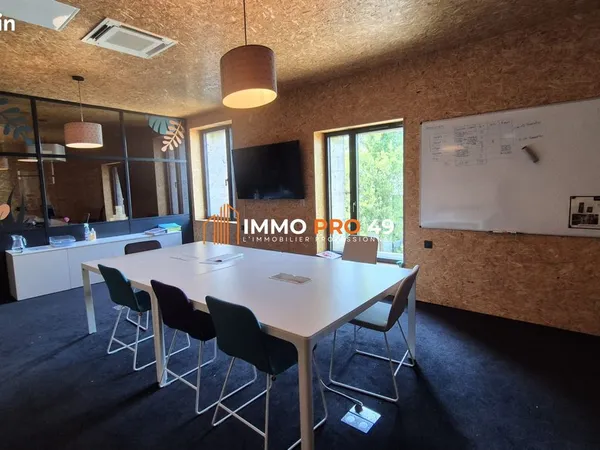 Bureaux 180 m² Les Herbiers