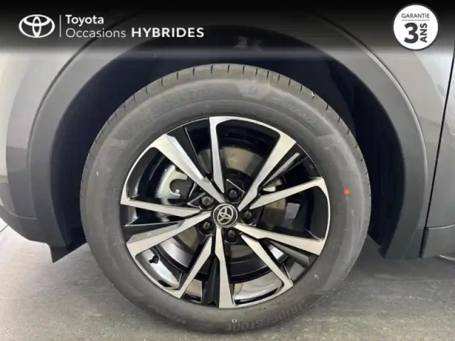 Toyota C-Hr 2.0 hybride rechargeable 225ch design my25 — photo 9