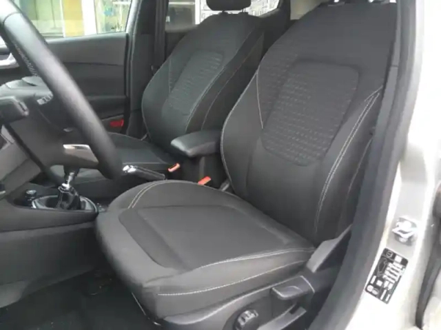 Ford Fiesta 1.5 tdci 85ch stop&amp;start titanium 5p euro6.2 — photo 10