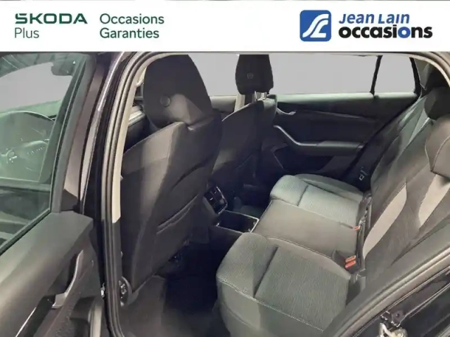 Skoda Octavia combi 1.5 tsi hybrid 150 ch act dsg7 — photo 6