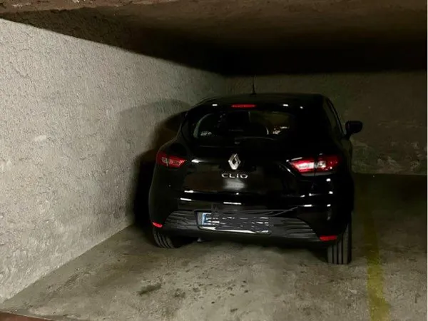 Location place de parking