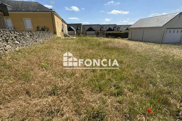 Terrain 210 m²